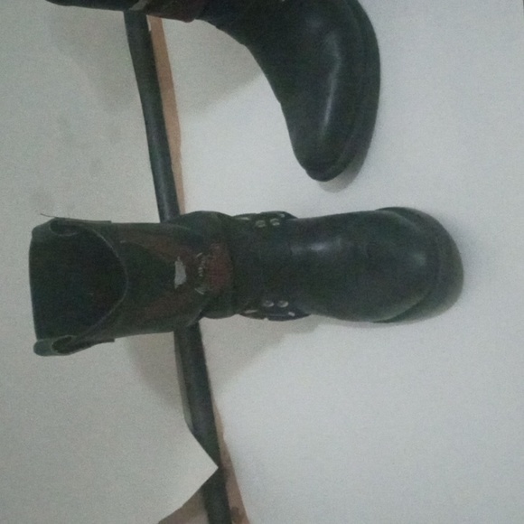 Harley Davidson riding boots Size9 NARROW.great condition with the Eagle - Picture 2 of 4
